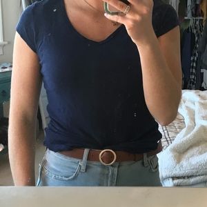 Cute old Navy T-shirt classy and simple